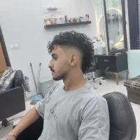 ارایشگاه مردانه فرامرز