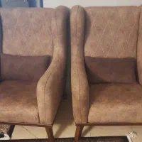 مبل نیمه کلاسیک به همراه میز وسط و عسلی