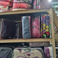 پتو ضخیم|رختخواب، بالش، پتو|بندر انزلی, گلسرخ|دیوار