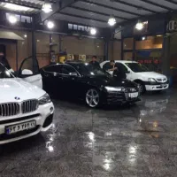 کارگر جهت‌ کار در کارواش