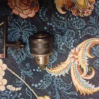 قفل و شیشه بر و...|ابزارآلات|کارون, |دیوار