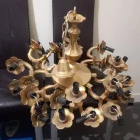 لوستر طلایی قدیمی وشکسته به بالاترین قیمت
