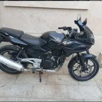 موتور پالس ۲۰۰