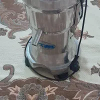 ‌دستگاه ابمیوه گیری ای تک در حد نو مقطوع|آبمیوه‌گیر و آب‌مرکبات‌گیر|تهران, جمهوری|دیوار