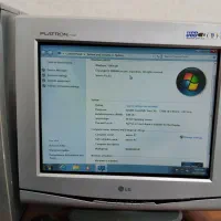 کامپیوتر و مانیتور