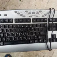 کامپیوتر با کیبورد