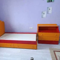 تخت و دراور