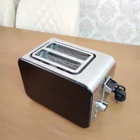 توستر نان کاستلو