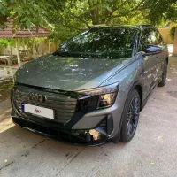 آئودی Q5-etron تیتانیوم-مدل 2024- بلک پکیج