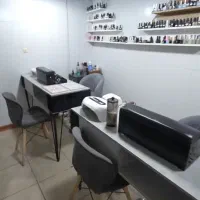 اجاره و درصدی سالن زیبایی|آرایشگاه و سالن‌های زیبایی|شیراز, تحویلی|دیوار