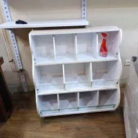 قفسه شکلات و خشکبار