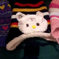 سه تا کلاه مناسب پنج تا نه سال