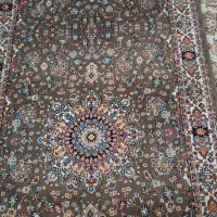 فرش کناره یک در چهارونیم|فرش|زارچ, |دیوار