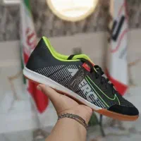 کتونی سالنی بزرگ پا فوتبال فوتسال چمنی استوک ریز