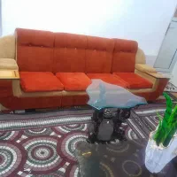 مبل ۸نفره به فروش میرسد بشرط تمیز|مبلمان خانگی و میز عسلی|بندر امام خمینی, |دیوار