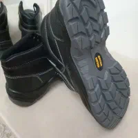 کفش ایمنی|کیف، کفش، کمربند|بهشهر, |دیوار