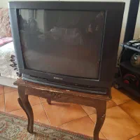 تلویزیون ۲۱ اینچ مشکی