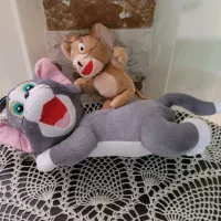 عروسک و اسباب بازی