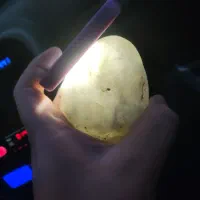 سنگ قیمتی مورگانیک سفید معدنی دور نجف