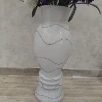 گلدان بزرگ سرامیکی وگل پارچه ای قابل شستشو