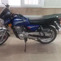 باکسر ۲۰۰ تیز پر توس