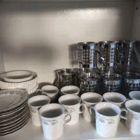 ظرف و گلدان قدیمی