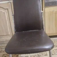 صندلی ،سالم ومرتب