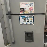 یخچال و دو عدد تلویزیون و سبزی خرد کن