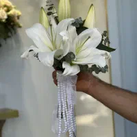 دسته گل عروس لیلیوم کد ۱۶۲۴ گلاریس