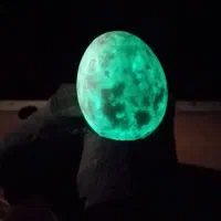 یک قطعه سنگ گوهر شب چراغ