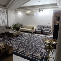 ۹۱متر/پارکینگ‌آسانسور/فول امکانات لاکچری/قیمت عالی