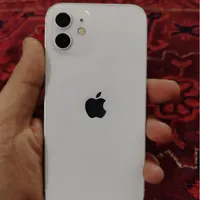 اپل iPhone 12 و هانر x8b