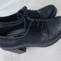 کفش زنانه اداری  مجلسی چرم درحد نو سایز 36