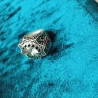 انگشتر موزنایت