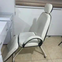 دکور و لوازم ارایشگاه زنانه و مردانه|آرایشگاه و سالن‌های زیبایی|رشت, صفاری|دیوار