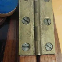 تخته نرد چوب روس کار قدیمی خواص قدمت ۸۰ساله|کلکسیون اشیاء عتیقه|ورامین, ورامین|دیوار