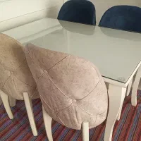 نهارخوری ۴ نفره در حد نو