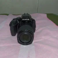 دوربین عکاسی در حد بسیار کم کار