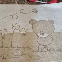 فرش و صندلی غذای کودک