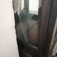 یه بوفه قهوه‌ای