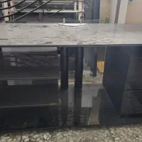میز تلویزیون شیشه ای