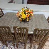 میز نهارخوری