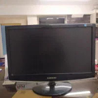 مانیتور و سیستم کامپیوتر