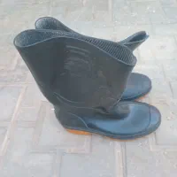 سلام دو جفت کفش چکمه مناسپ