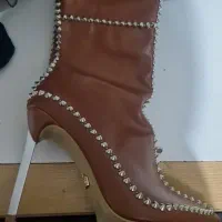 نیم بوت پاشنه بلند