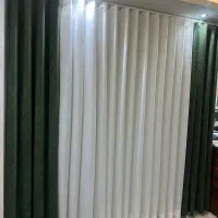 پرده پذیرایی حریر ترک سفید با والان سبز و کرم