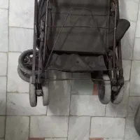 کالسکه بچه با کاور اضافه