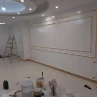 رنگ کاری کناف در و پنجره و ساختمان