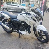 آپاچی 180
