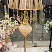 آباژور چشمک کنار سالنی